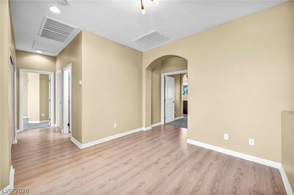 6049 Paddleboat, North Las Vegas, NV 89031