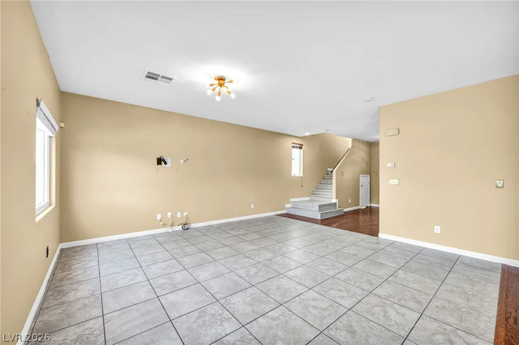 6049 Paddleboat, North Las Vegas, NV 89031
