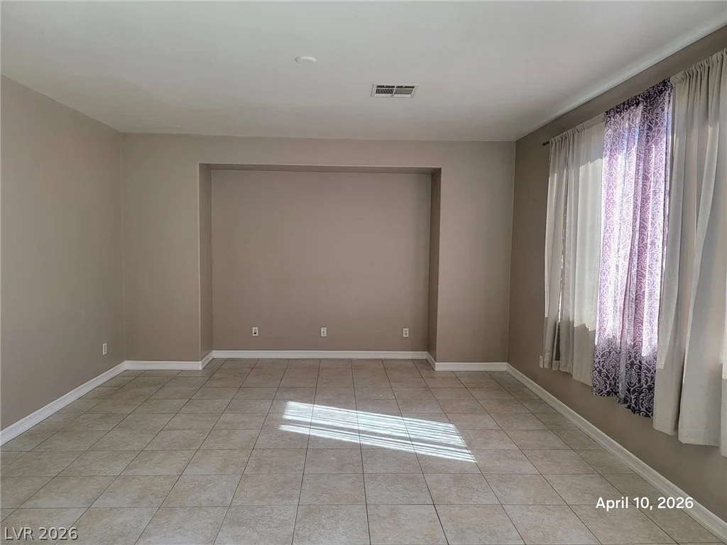 7946 Skyline View, Las Vegas, NV 89113