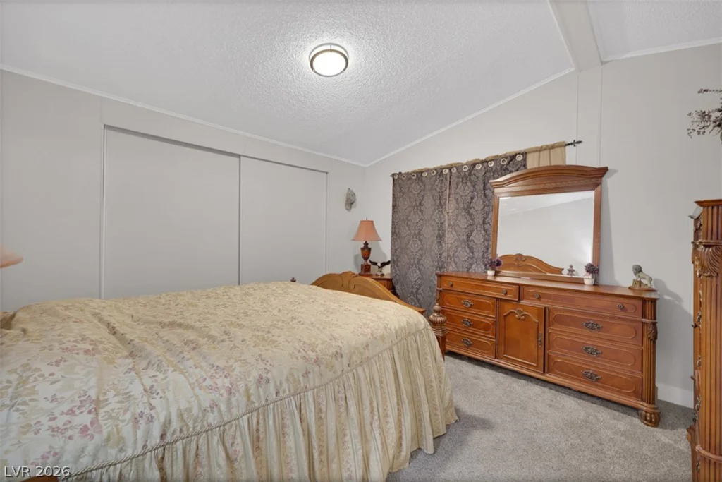3519 Isle Royale, Las Vegas, NV 89122