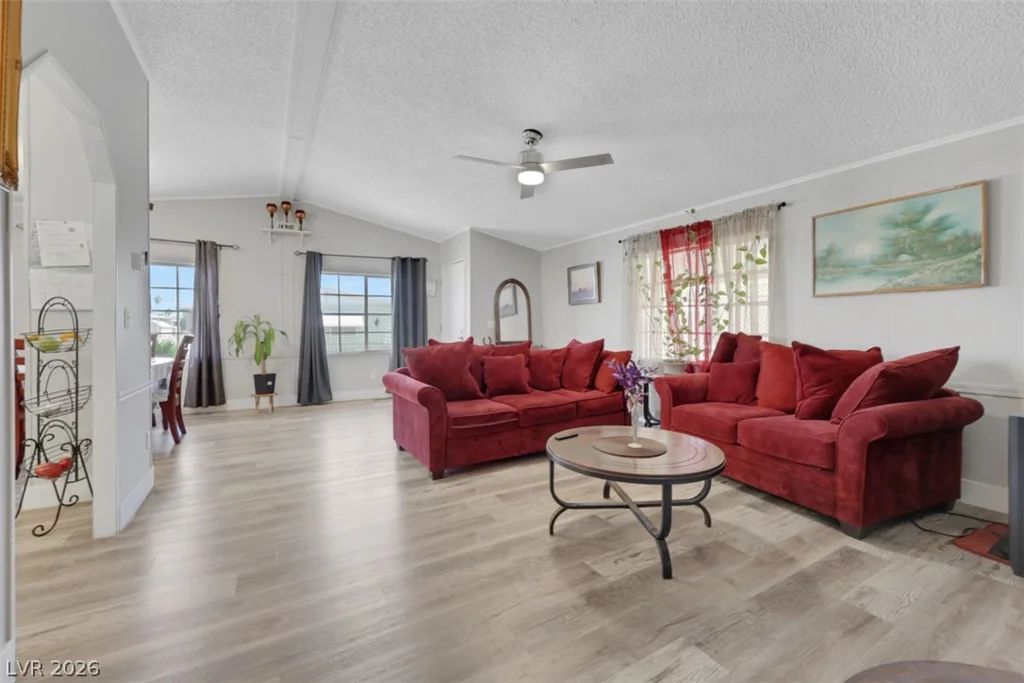 3519 Isle Royale, Las Vegas, NV 89122