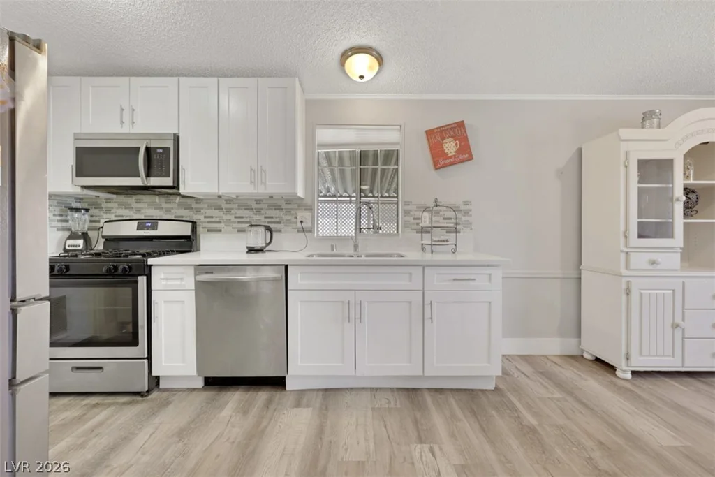 3519 Isle Royale, Las Vegas, NV 89122