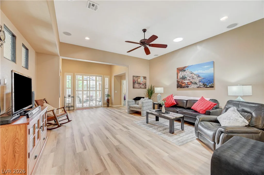 3713 Corte Bella Hills, North Las Vegas, NV 89081