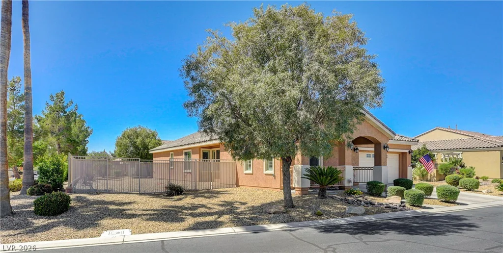 3713 Corte Bella Hills, North Las Vegas, NV 89081