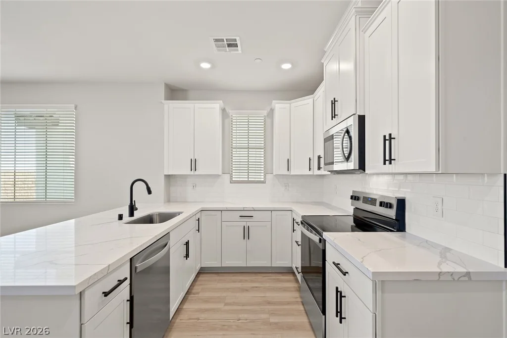 8340 Weidler, Las Vegas, NV 89166