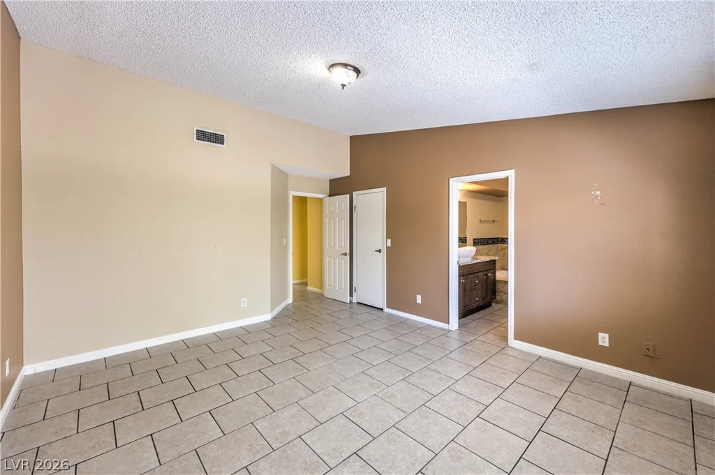 6105 Sadler, Las Vegas, NV 89130