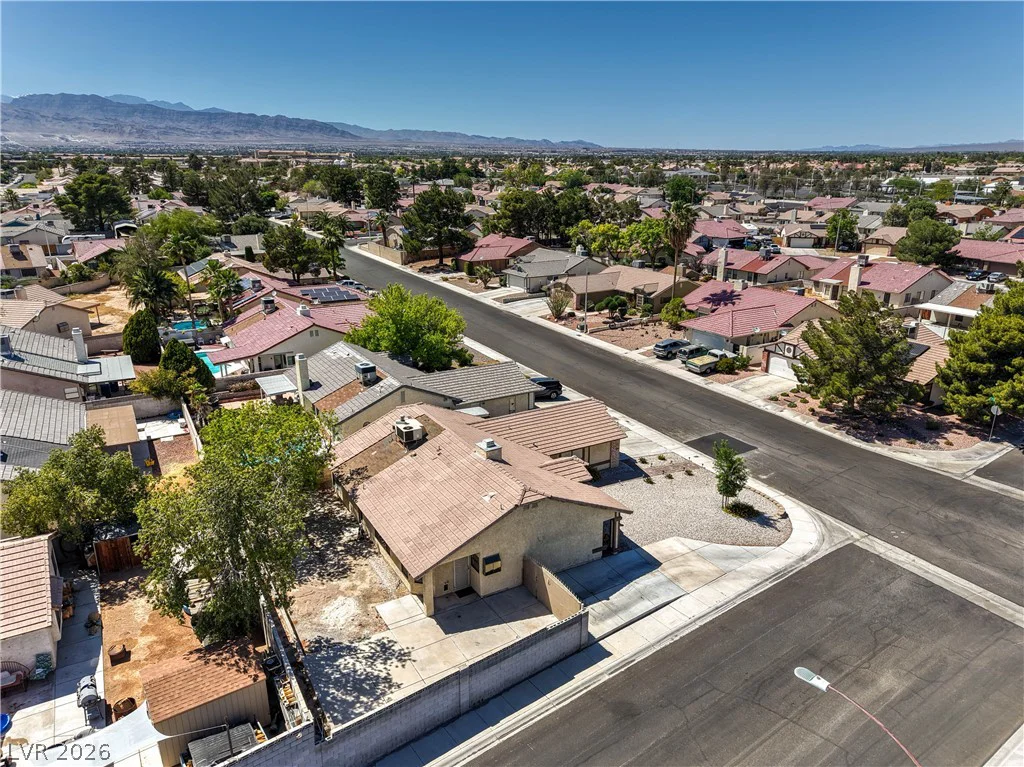 6105 Sadler, Las Vegas, NV 89130