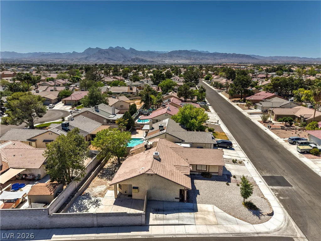 6105 Sadler, Las Vegas, NV 89130