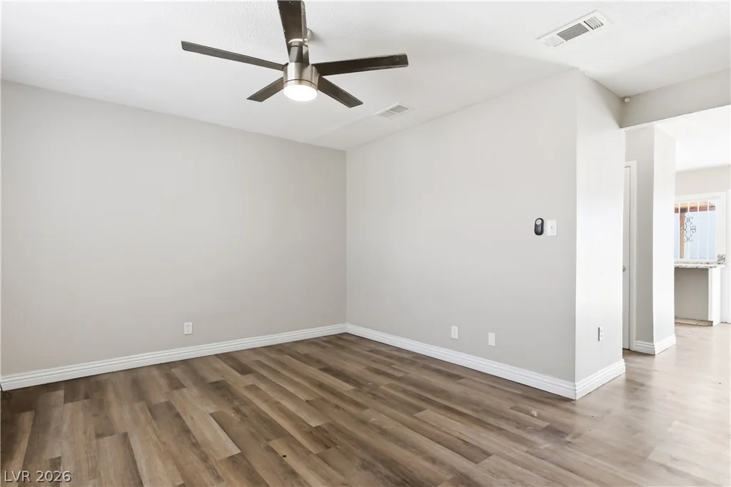 3111 Chadford, Las Vegas, NV 89102