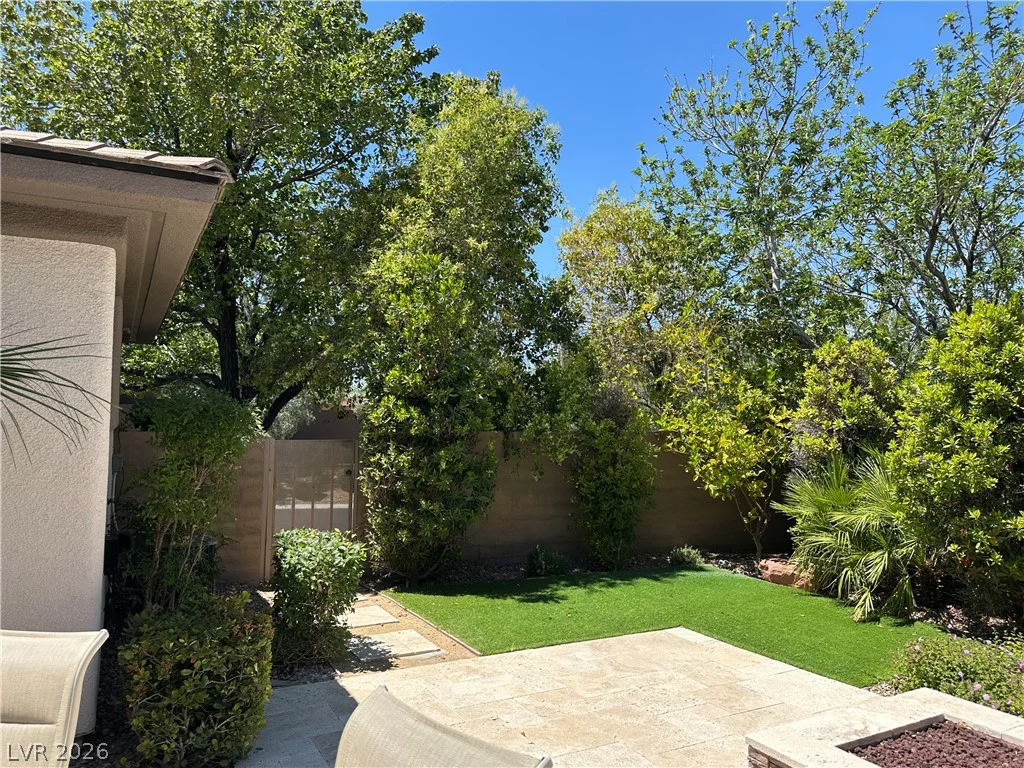 26 Fountainhead, Henderson, NV 89052