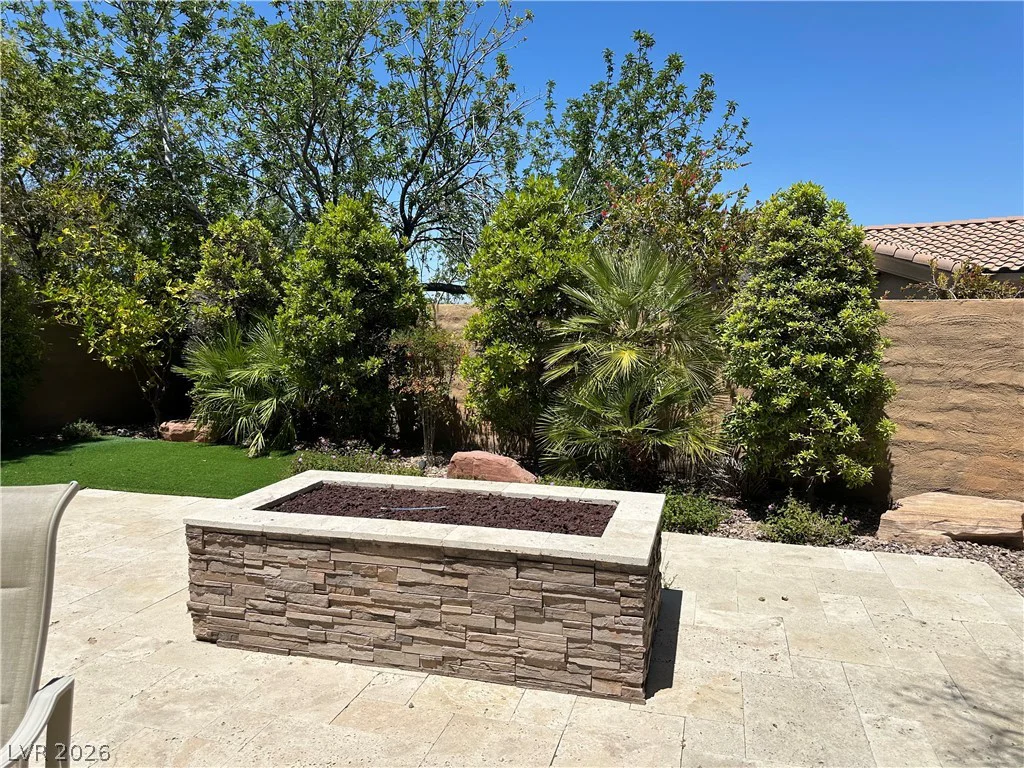 26 Fountainhead, Henderson, NV 89052