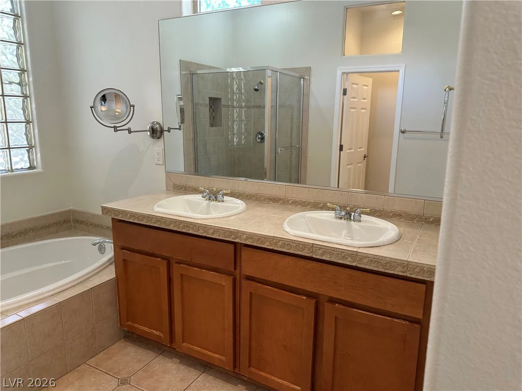26 Fountainhead, Henderson, NV 89052