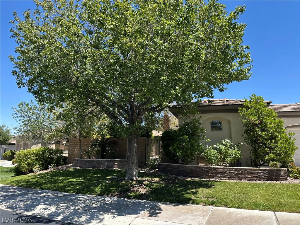 26 Fountainhead, Henderson, NV 89052