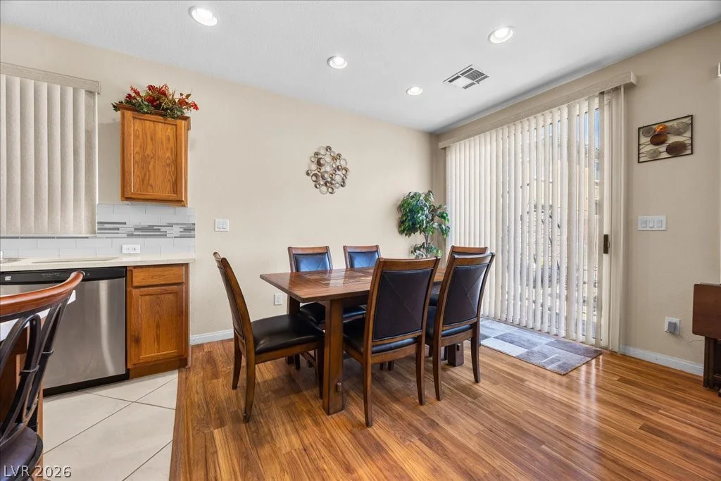 8734 Livermore Valley, Las Vegas, NV 89178