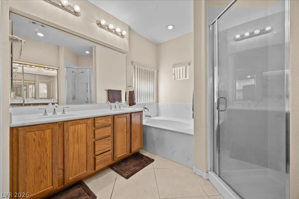 8734 Livermore Valley, Las Vegas, NV 89178