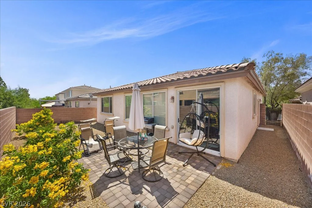 8734 Livermore Valley, Las Vegas, NV 89178