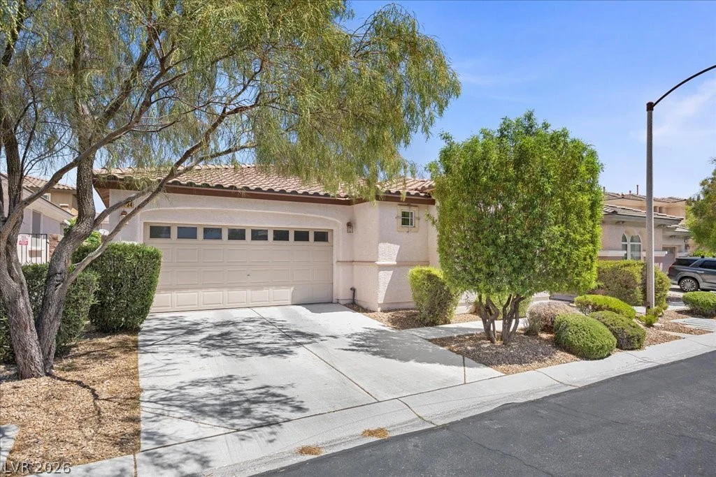 8734 Livermore Valley, Las Vegas, NV 89178