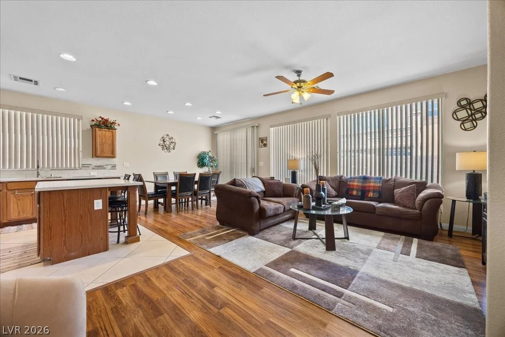 8734 Livermore Valley, Las Vegas, NV 89178