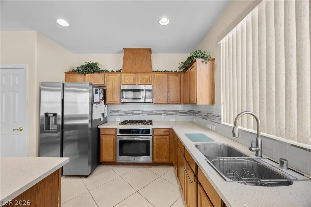 8734 Livermore Valley, Las Vegas, NV 89178