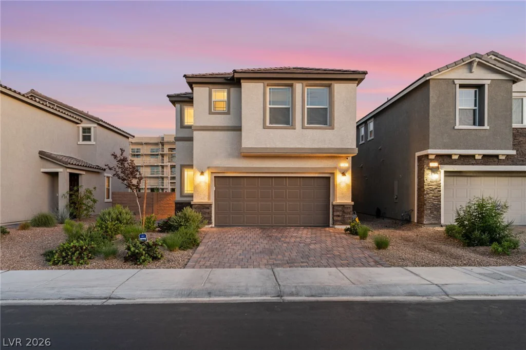 1945 Rini Ridge, North Las Vegas, NV 89031