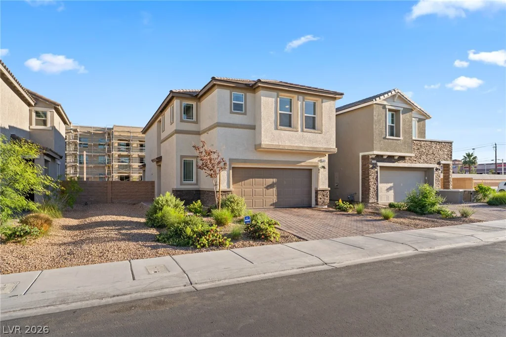 1945 Rini Ridge, North Las Vegas, NV 89031