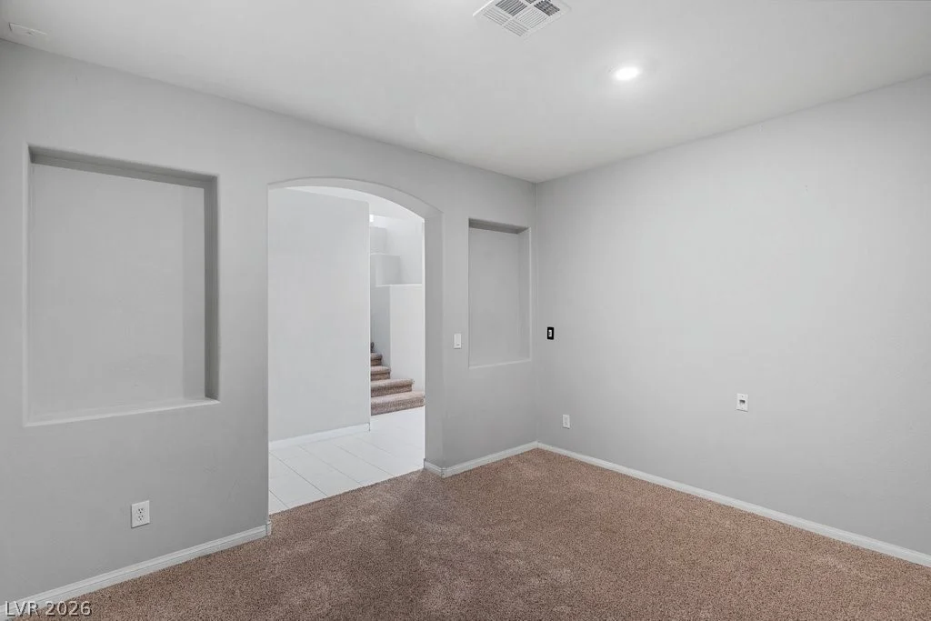 10336 Hawk Ravine, Las Vegas, NV 89178