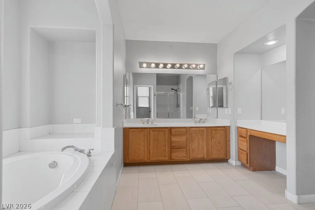 10336 Hawk Ravine, Las Vegas, NV 89178