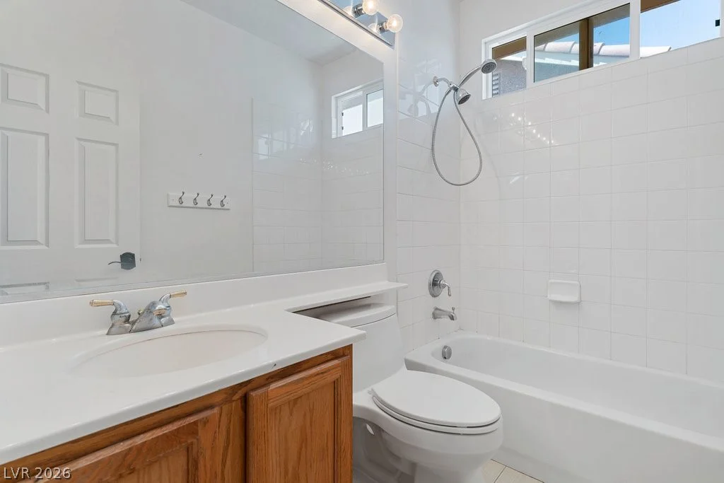 10336 Hawk Ravine, Las Vegas, NV 89178