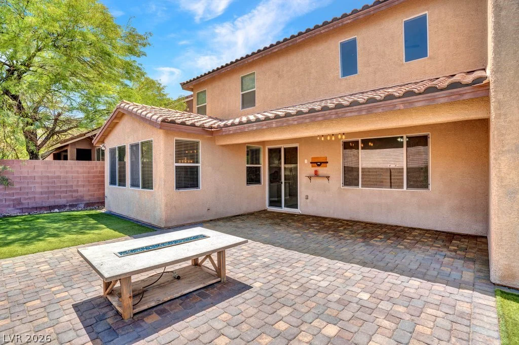 10336 Hawk Ravine, Las Vegas, NV 89178