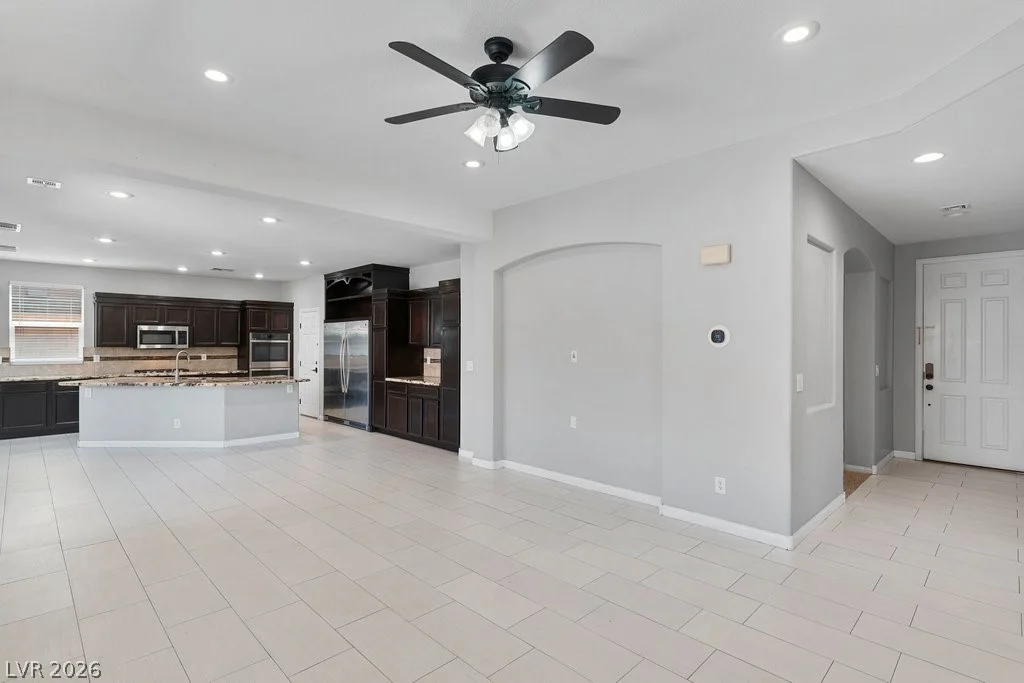10336 Hawk Ravine, Las Vegas, NV 89178