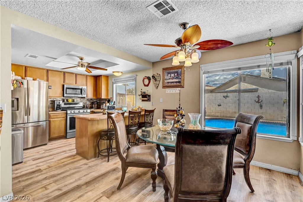 5614 Grossmont, Las Vegas, NV 89110
