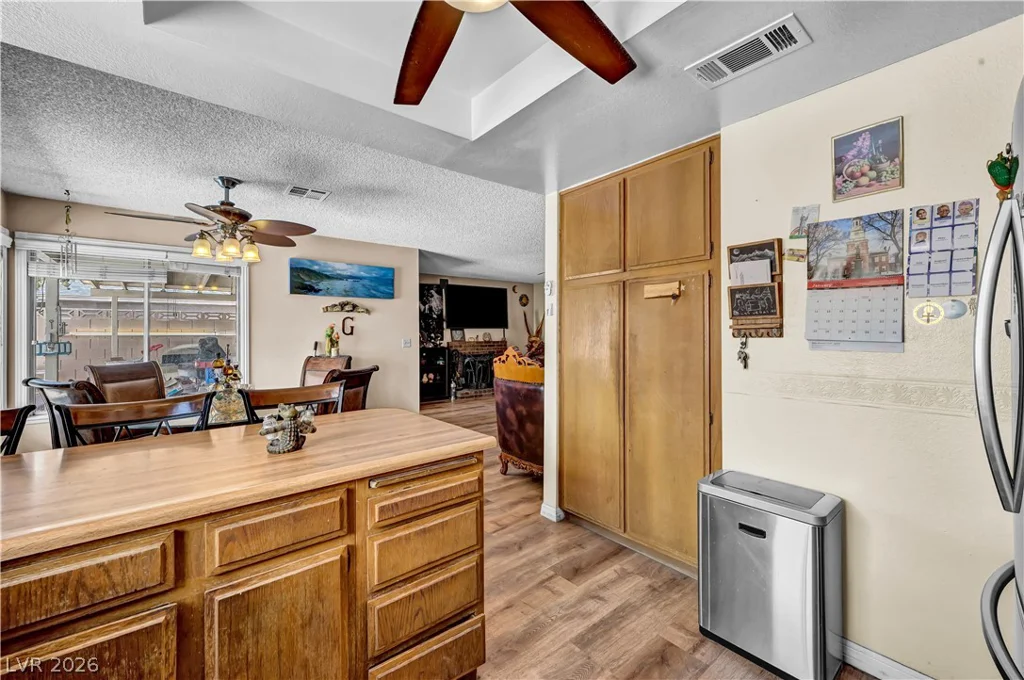 5614 Grossmont, Las Vegas, NV 89110