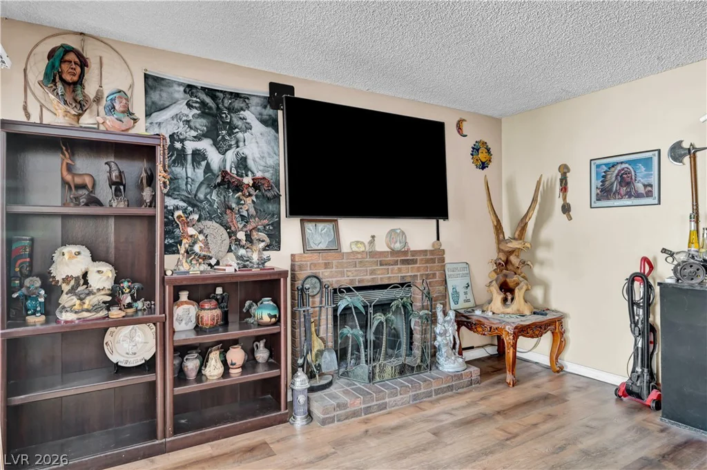 5614 Grossmont, Las Vegas, NV 89110