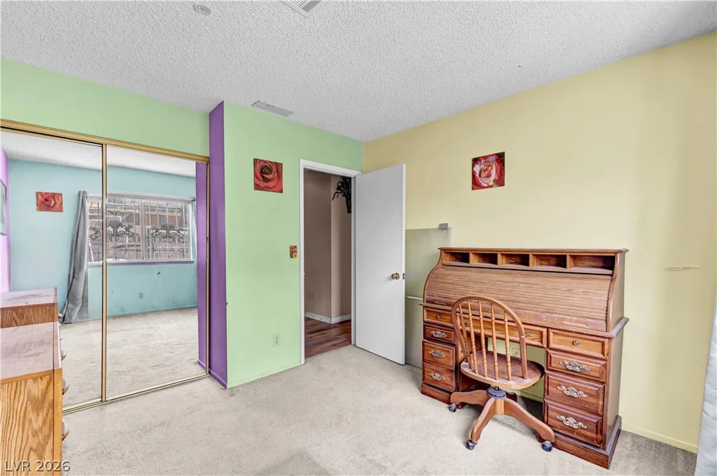 5614 Grossmont, Las Vegas, NV 89110