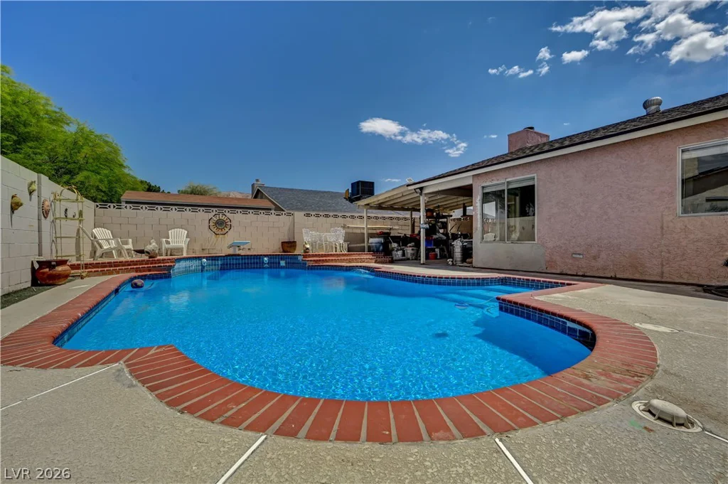 5614 Grossmont, Las Vegas, NV 89110