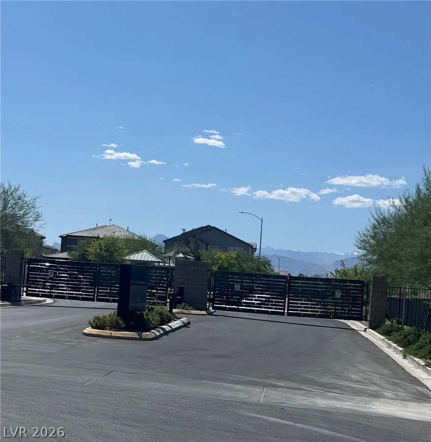 4526 Cloudrest Peak, North Las Vegas, NV 89031