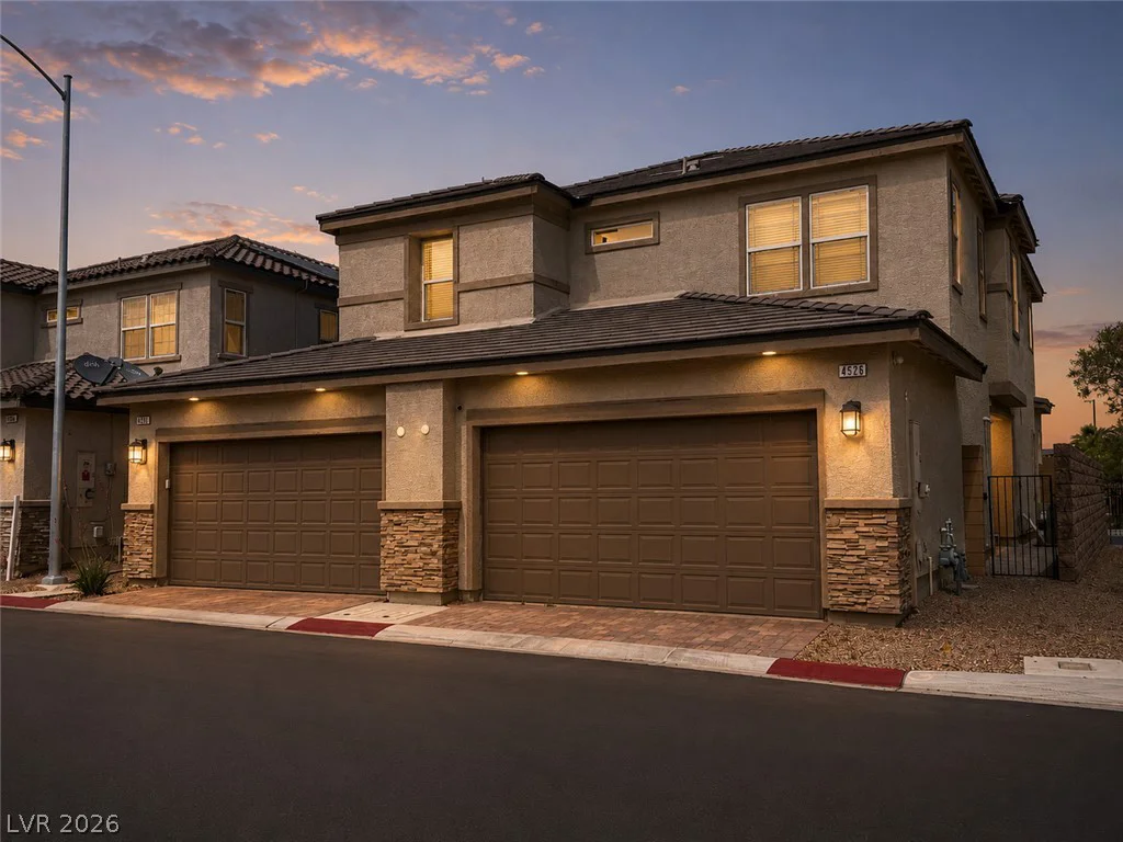 4526 Cloudrest Peak, North Las Vegas, NV 89031