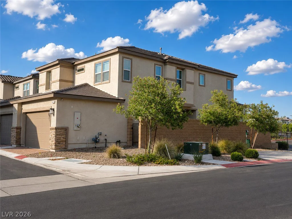 4526 Cloudrest Peak, North Las Vegas, NV 89031