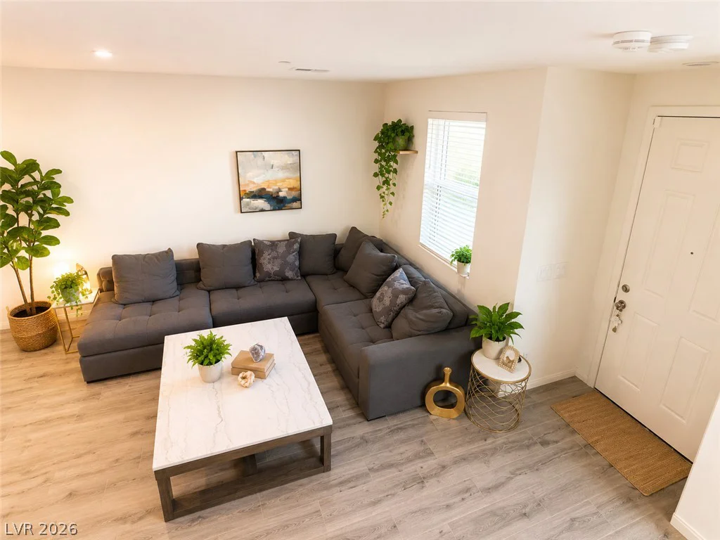 4526 Cloudrest Peak, North Las Vegas, NV 89031