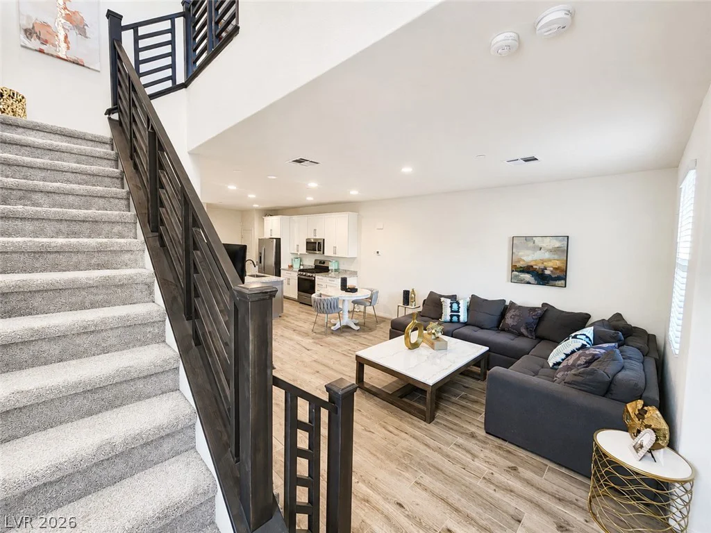 4526 Cloudrest Peak, North Las Vegas, NV 89031