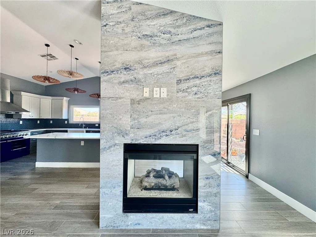 8740 Cave Junction, Las Vegas, NV 89131