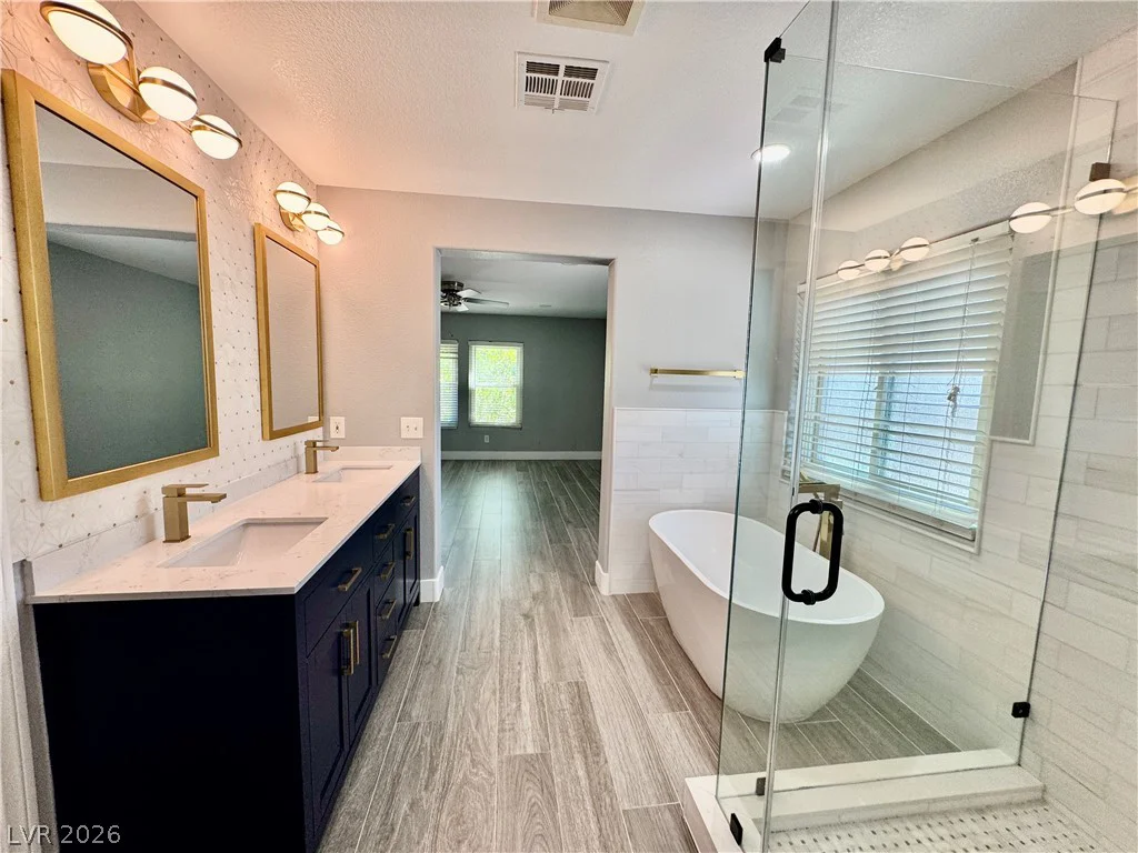8740 Cave Junction, Las Vegas, NV 89131
