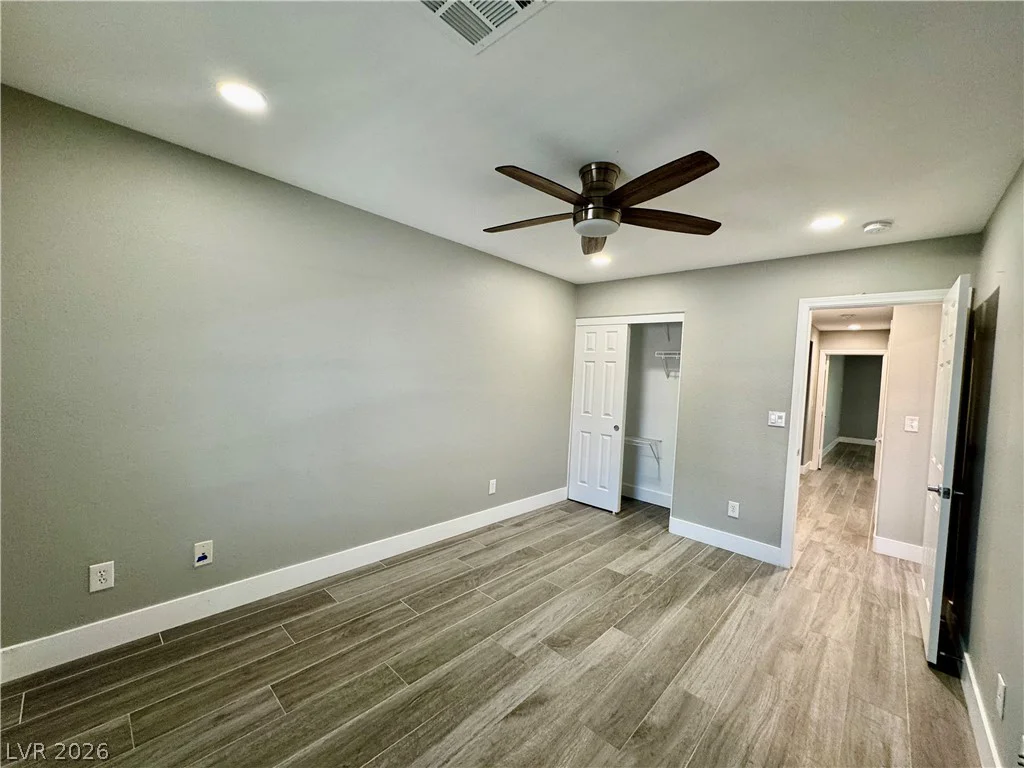 8740 Cave Junction, Las Vegas, NV 89131