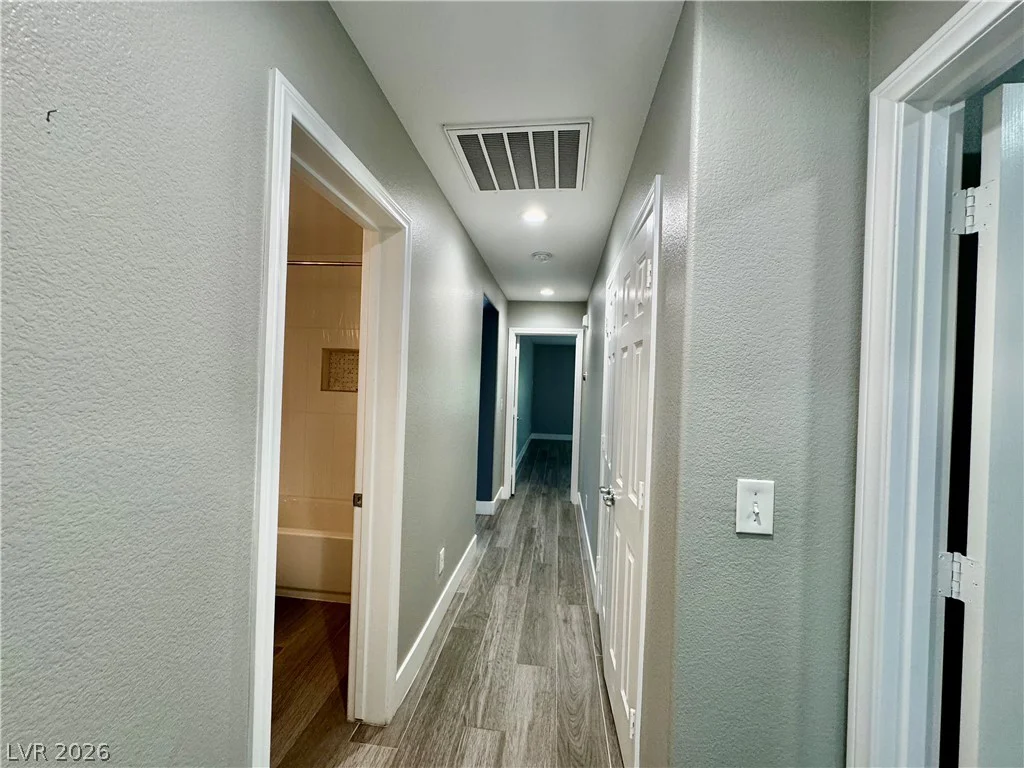 8740 Cave Junction, Las Vegas, NV 89131