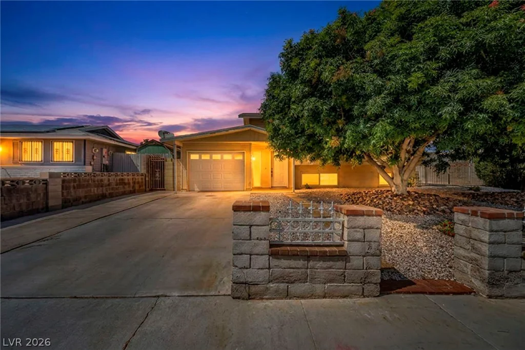 4442 El Cebra, Las Vegas, NV 89121