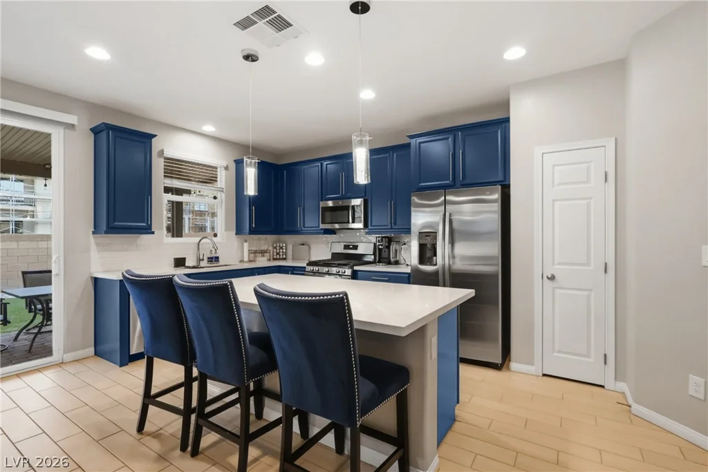 1921 Rini Ridge, North Las Vegas, NV 89031
