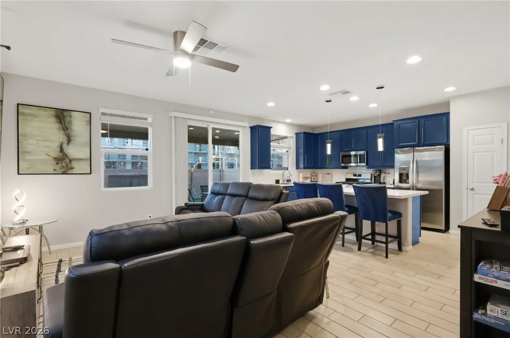 1921 Rini Ridge, North Las Vegas, NV 89031