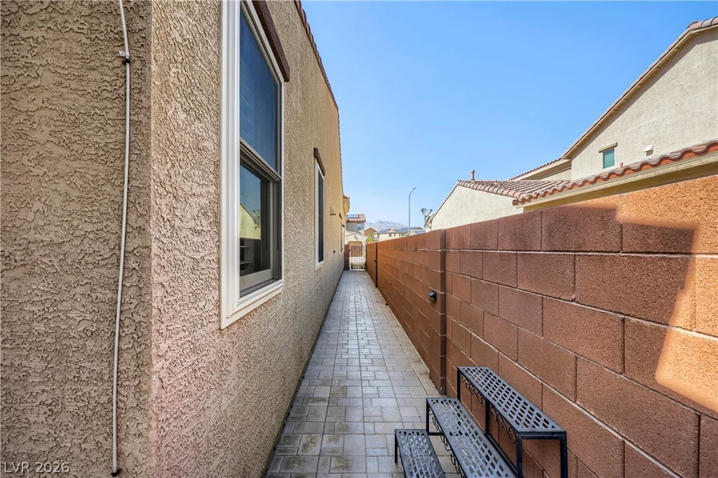 1017 CLAYSTONE RIDGE, North Las Vegas, NV 89084