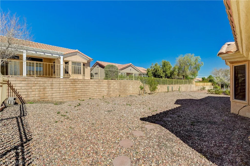 2621 Lotus Hill, Las Vegas, NV 89134