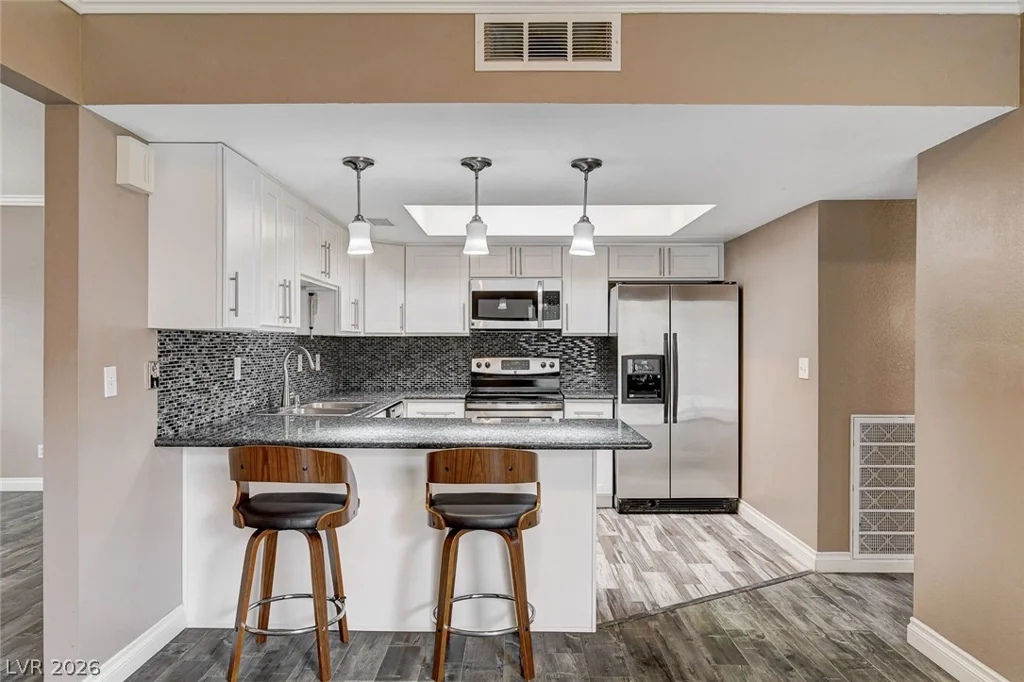 3768 Pilgrim, Las Vegas, NV 89121